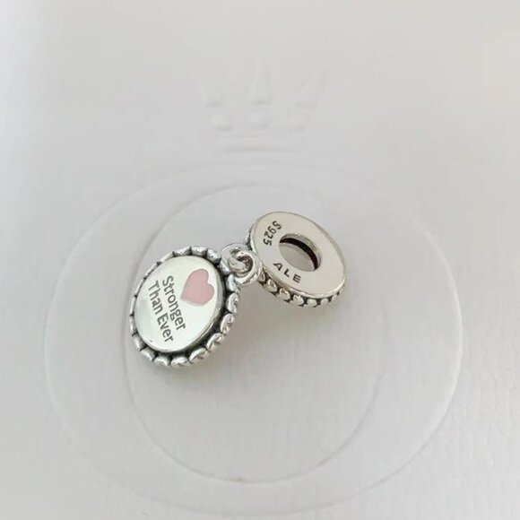 Pandora United Together Stronger Than Ever Charm - Picture 1 of 2